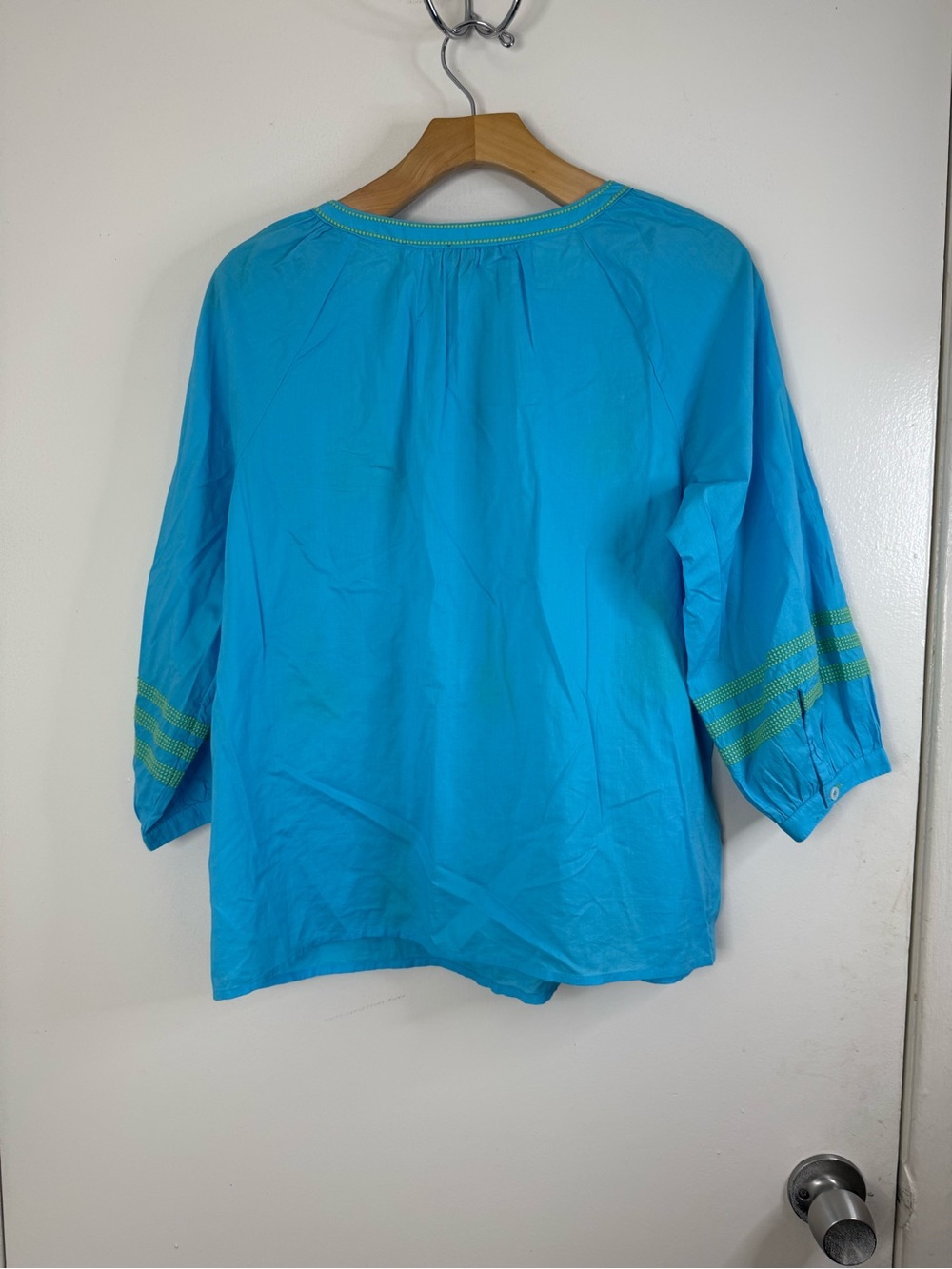 Talbots blue and vibrant light green, voile, embroidered cotton popover top MP - Picture 7 of 8